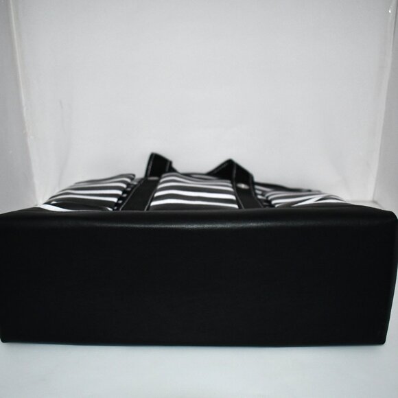 Rocket Pocket Tote MEDIUM Tote Bag in Fleetwood Black NWT - Picture 5 of 6